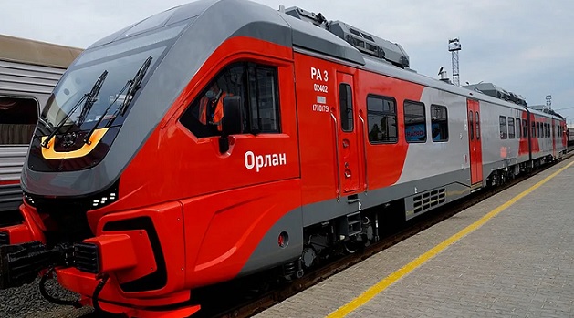 На новый пригородный маршрут запустили рельсовые автобусы «Орланы»