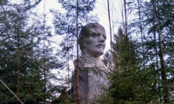 Верните Ленина!