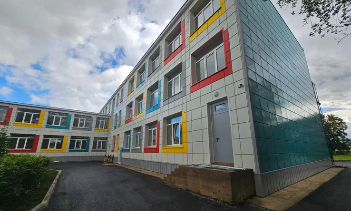 К 1 сентября в Ленобласти откроются три обновлённые школы