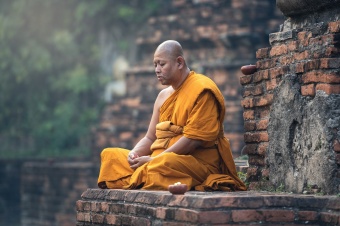 Буддист раскритиковал неуважительных туристов